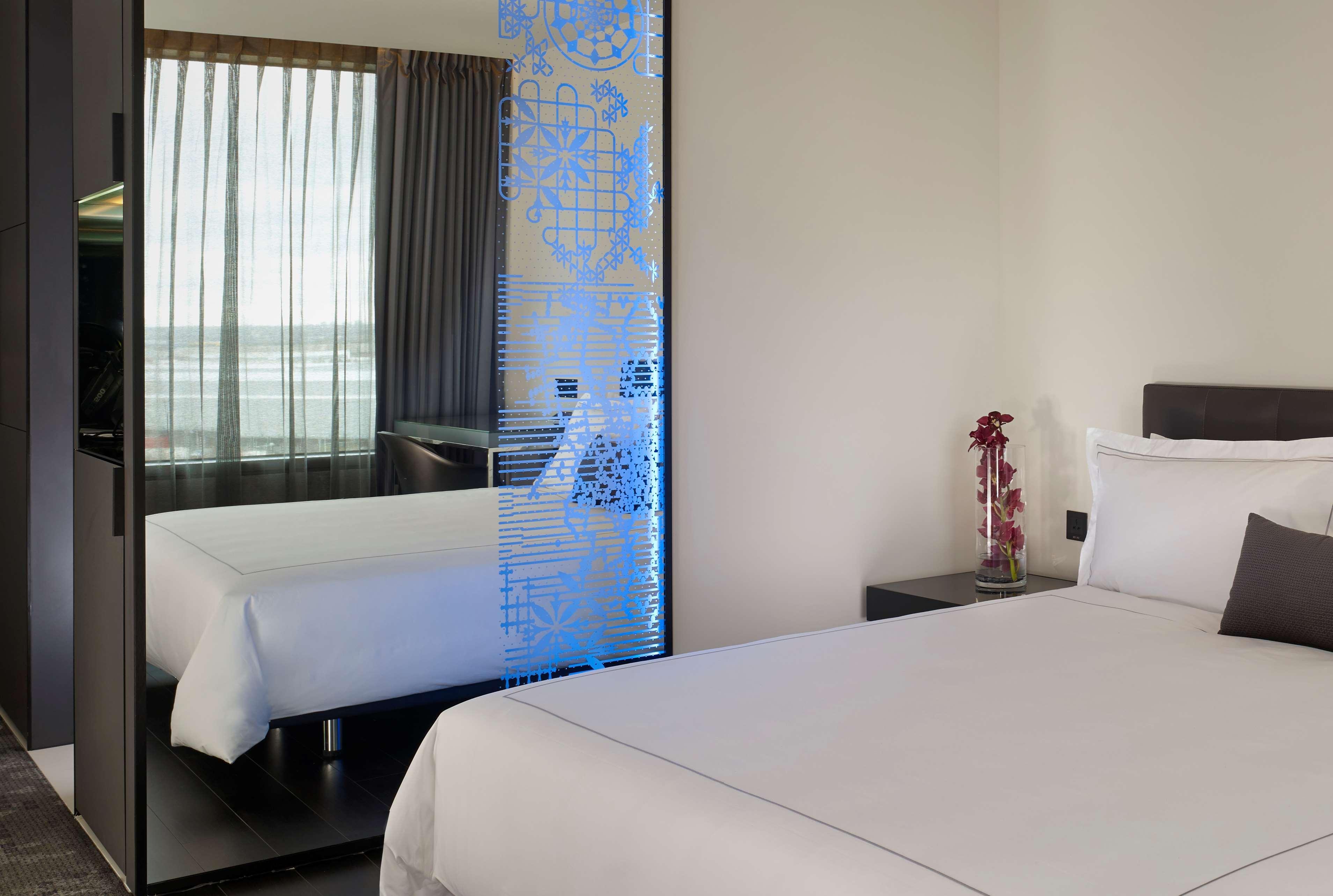 Park Plaza London, Park Royal Hotel Ngoại thất bức ảnh